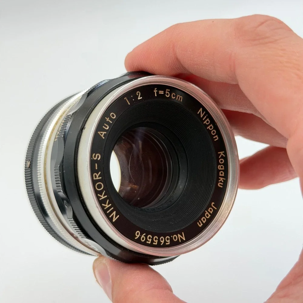Nikon Nikkor-S Auto 5cm 50mm f2 Non-AI Lens Nippon Kogaku Japan 565596